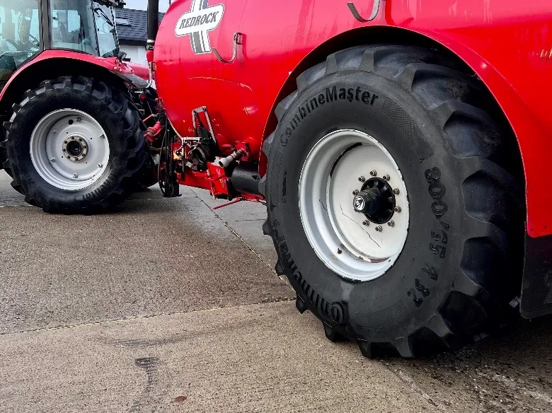 New Continental 80065 R32 tyre on a red slurry tanker