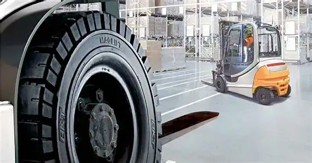 BKT Maglift Industrial Tyre 29-8-25